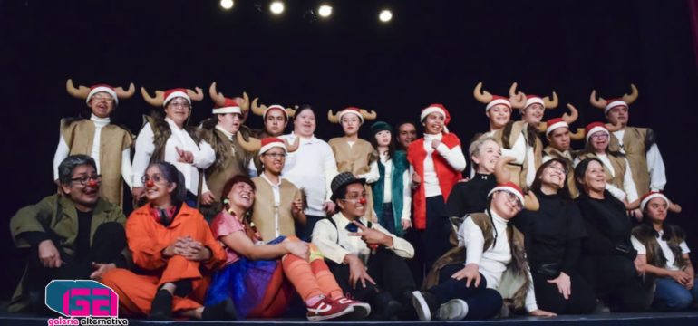 ESCENA ABIERTA TEATRO INCLUSIVO, A.C. apoya a personas con discapacidad intelectual con sus talleres de teatro.