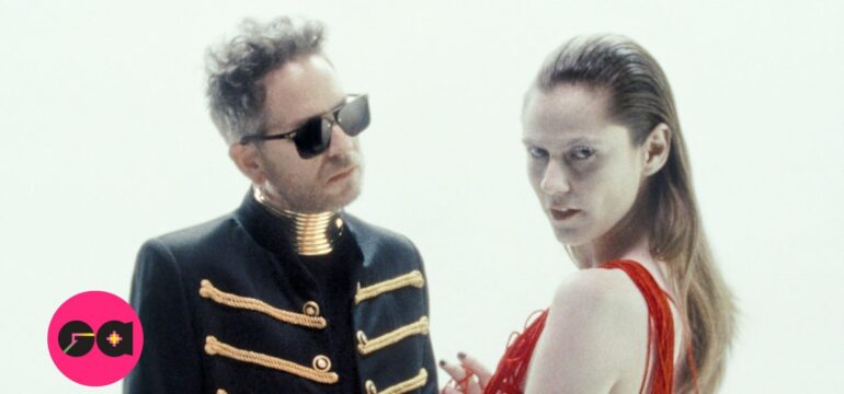 José Biggs & Sofía Stainer afilan sus colmillos con “Vampiros de Soledad”